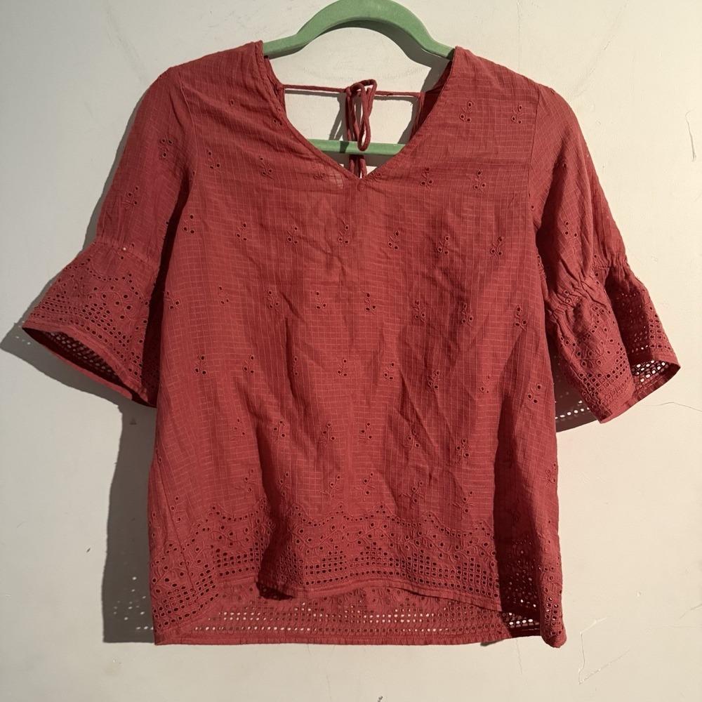 Rocks & Indigo Small‎ Boho Top Festival Embroidered Eyelet Keyhole Back Bell